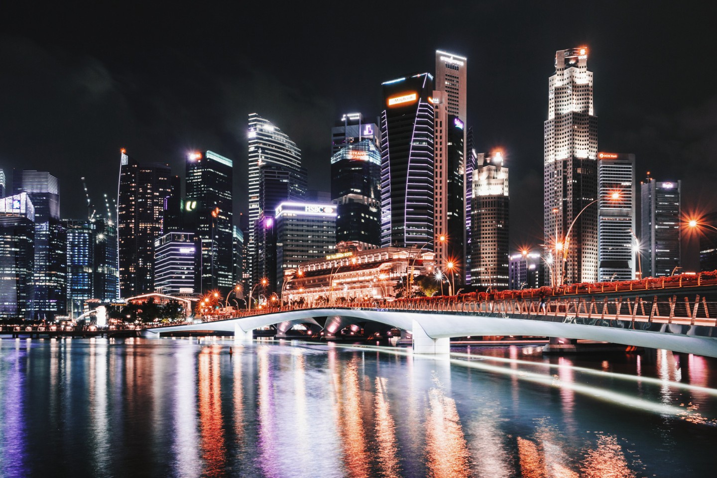 Bankok. Vista notturna.